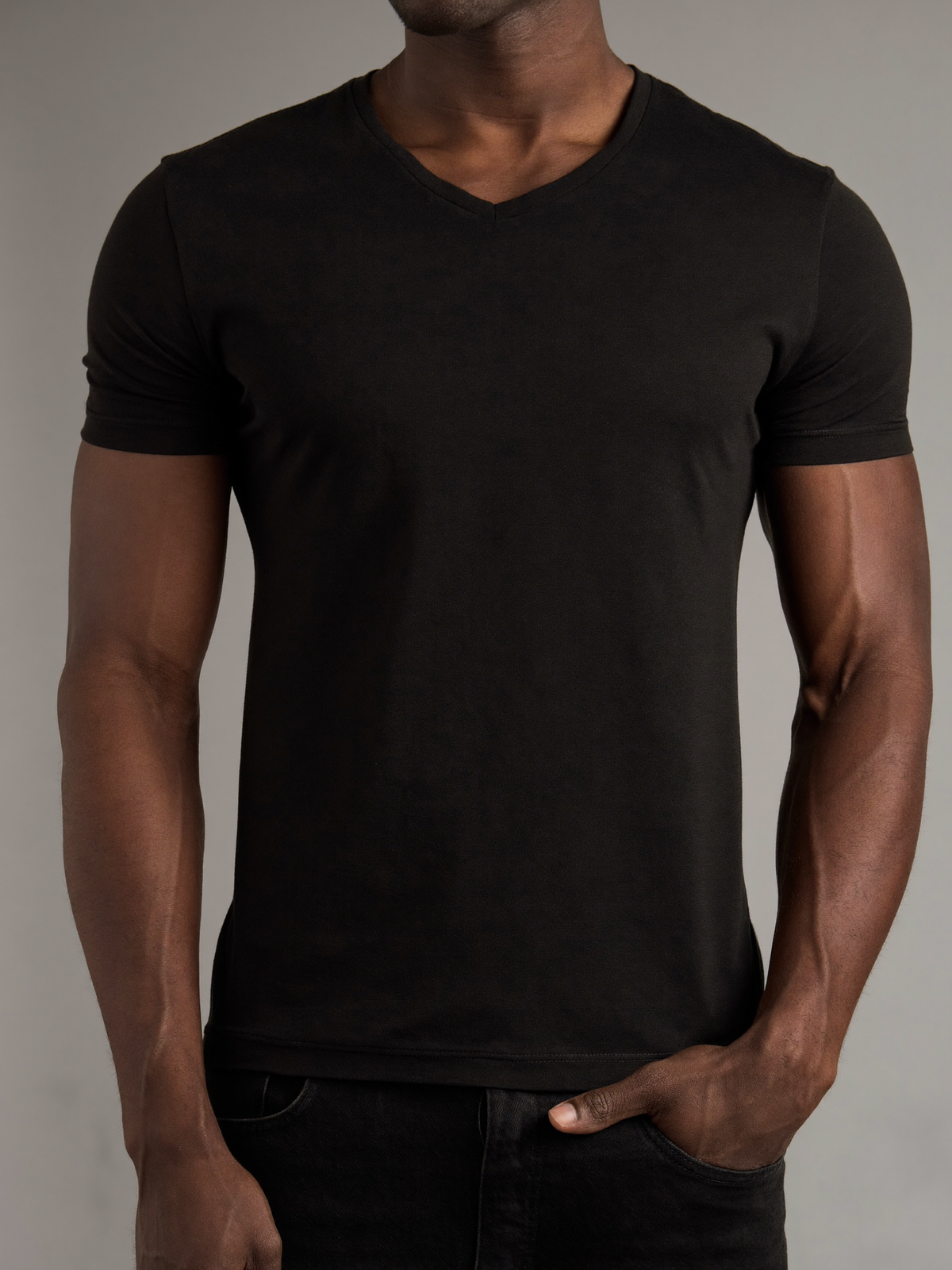 Essential V-Neck Tee — Black