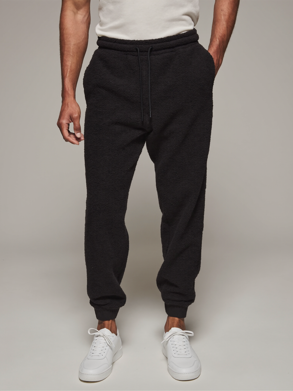 Fleece Sweatpant — Black