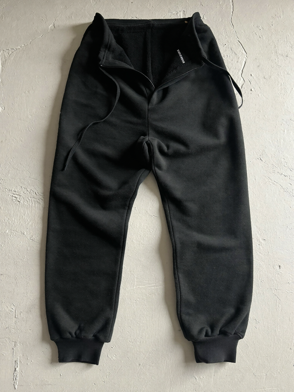 Fleece Sweatpant — detail
